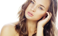 亚洲精品色播一区二区